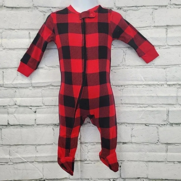3-6 Month Baby Infant Red Buffalo Plaid Footed Onesie Christmas Holiday Winter - Picture 3 of 5